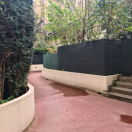 Jasmin 16eme * Paris